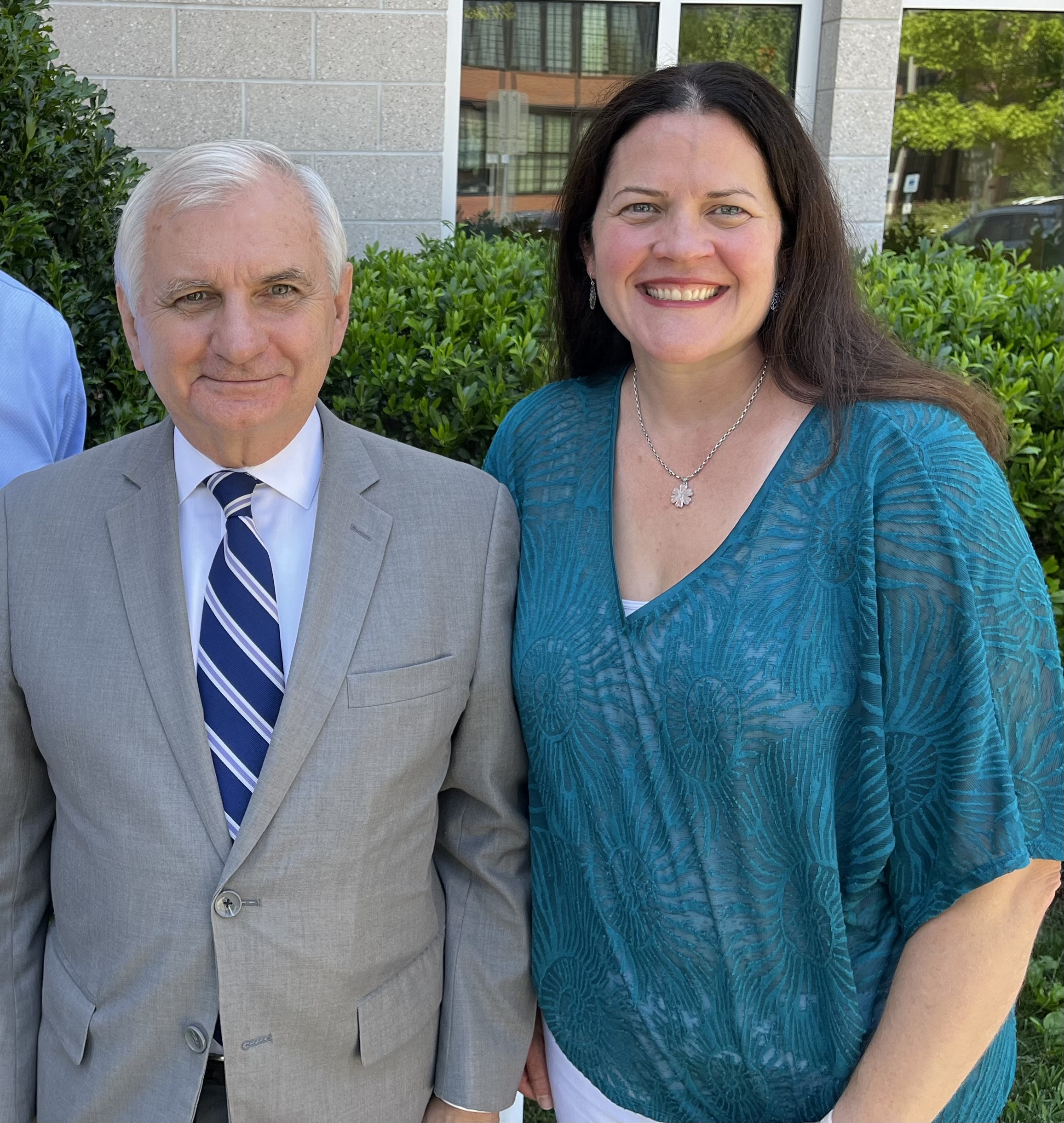 U.S. Senator Jack Reed (D-RI) and ONS member Heather Murphy, MSN, FNP, OCN®, who is president of the Rhode Island & Southeastern Massachusetts ONS Chapter